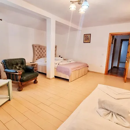 Casa Otilia - Pensión 4*