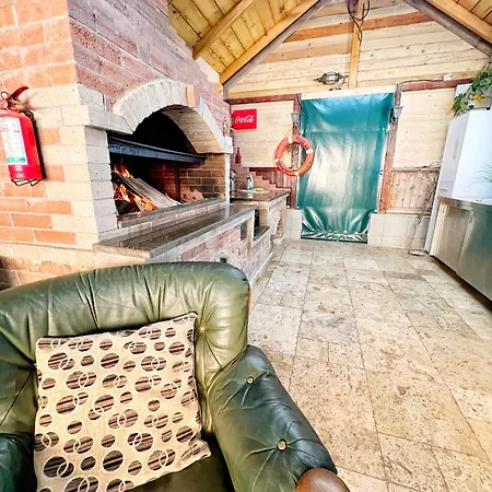 Casa Otilia - Vendégház Tuzla